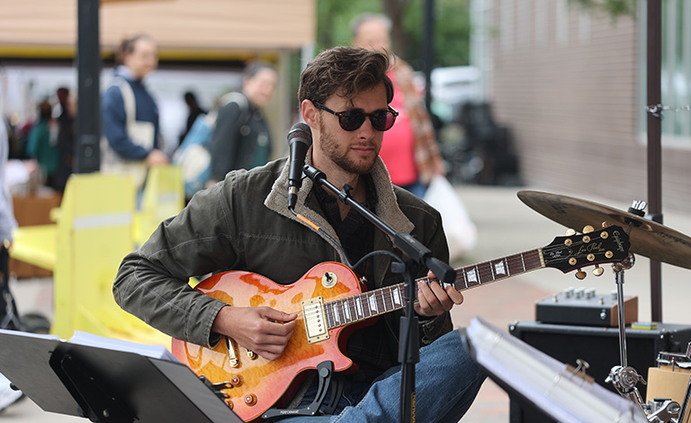 Downtown Farmers' Market 